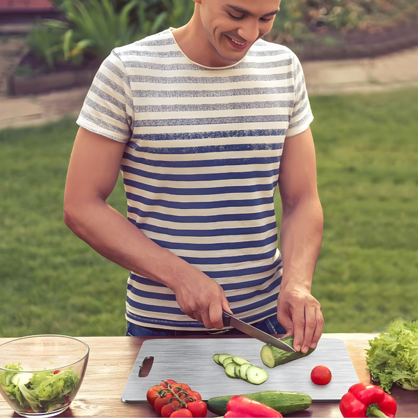 Odourless & Durable Cutting Board For Your Kitchen